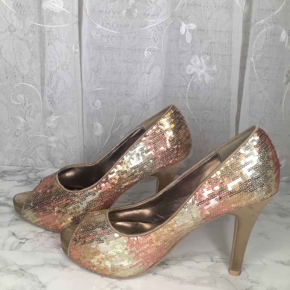 Jovani Sparkly Size 8 Heels